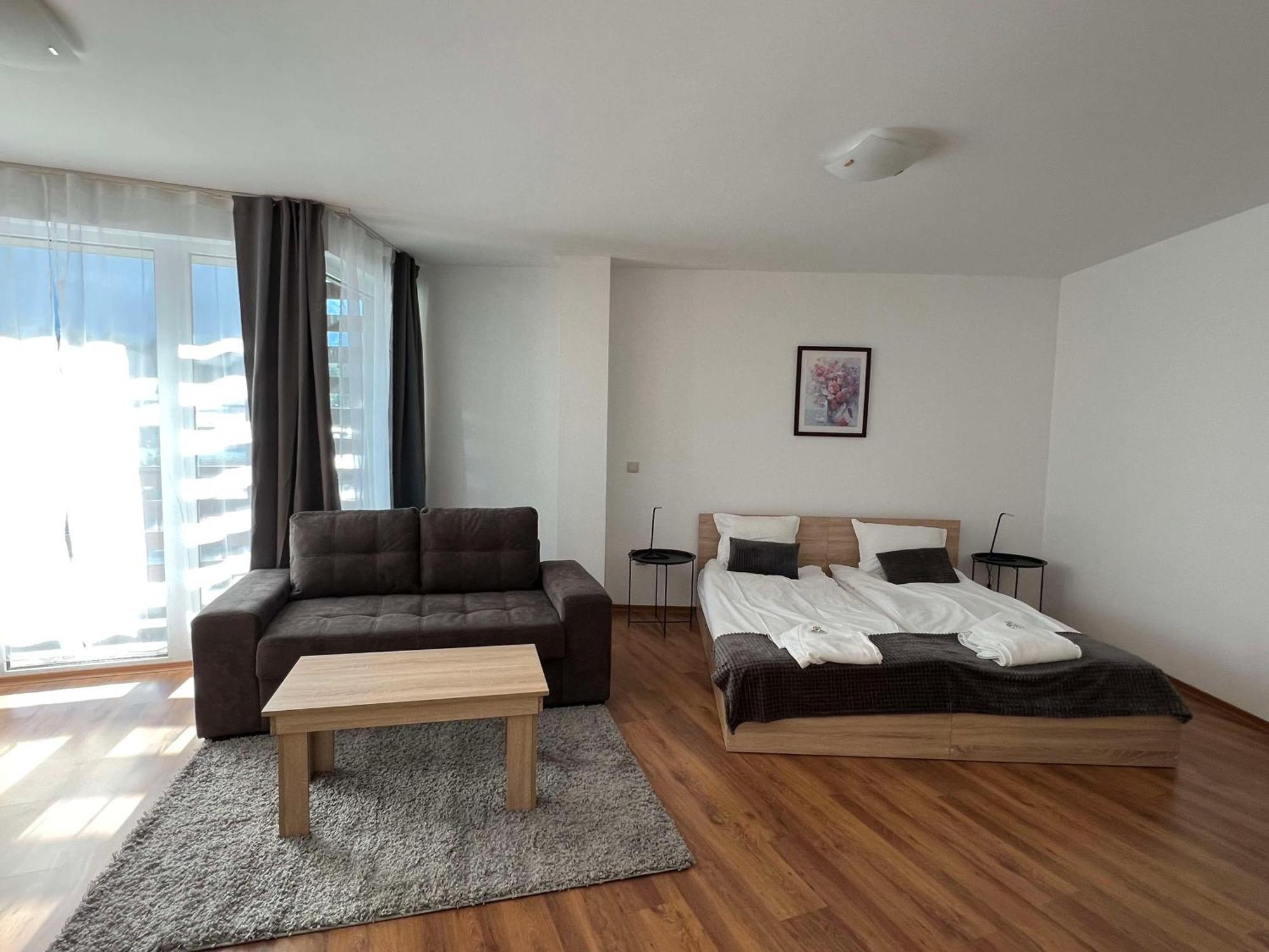 בנסקו Local Stay Hotel, BW Signature Collection מראה חיצוני תמונה