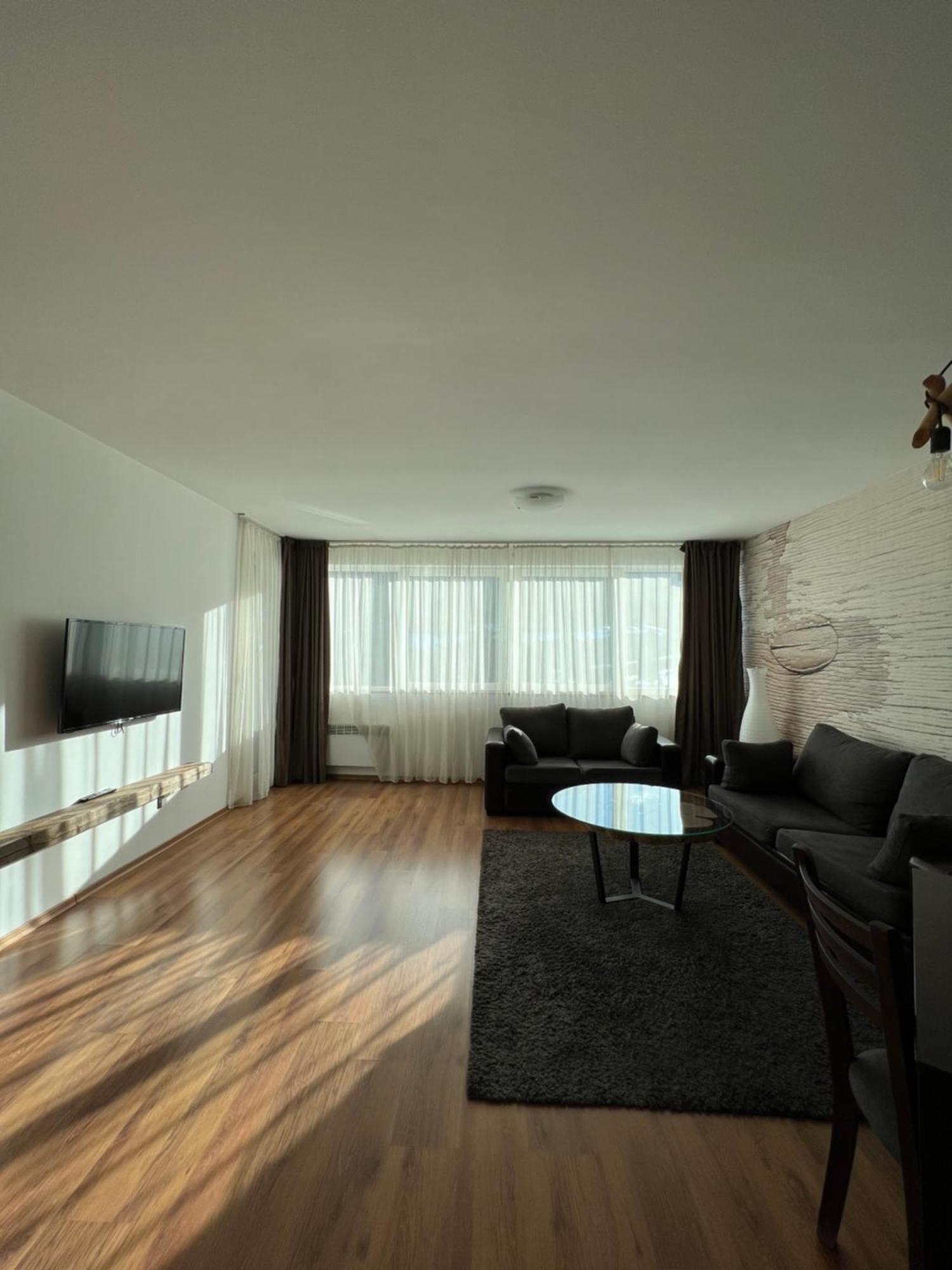 בנסקו Local Stay Hotel, BW Signature Collection מראה חיצוני תמונה